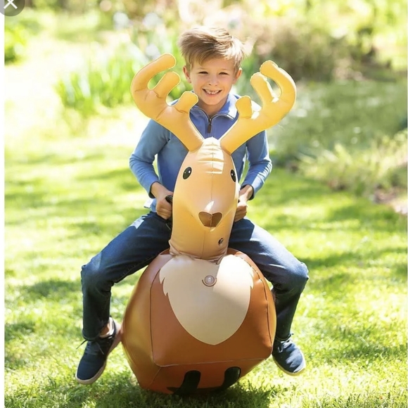 NWOB Hop N' Go Reindeer - Picture 7 of 9